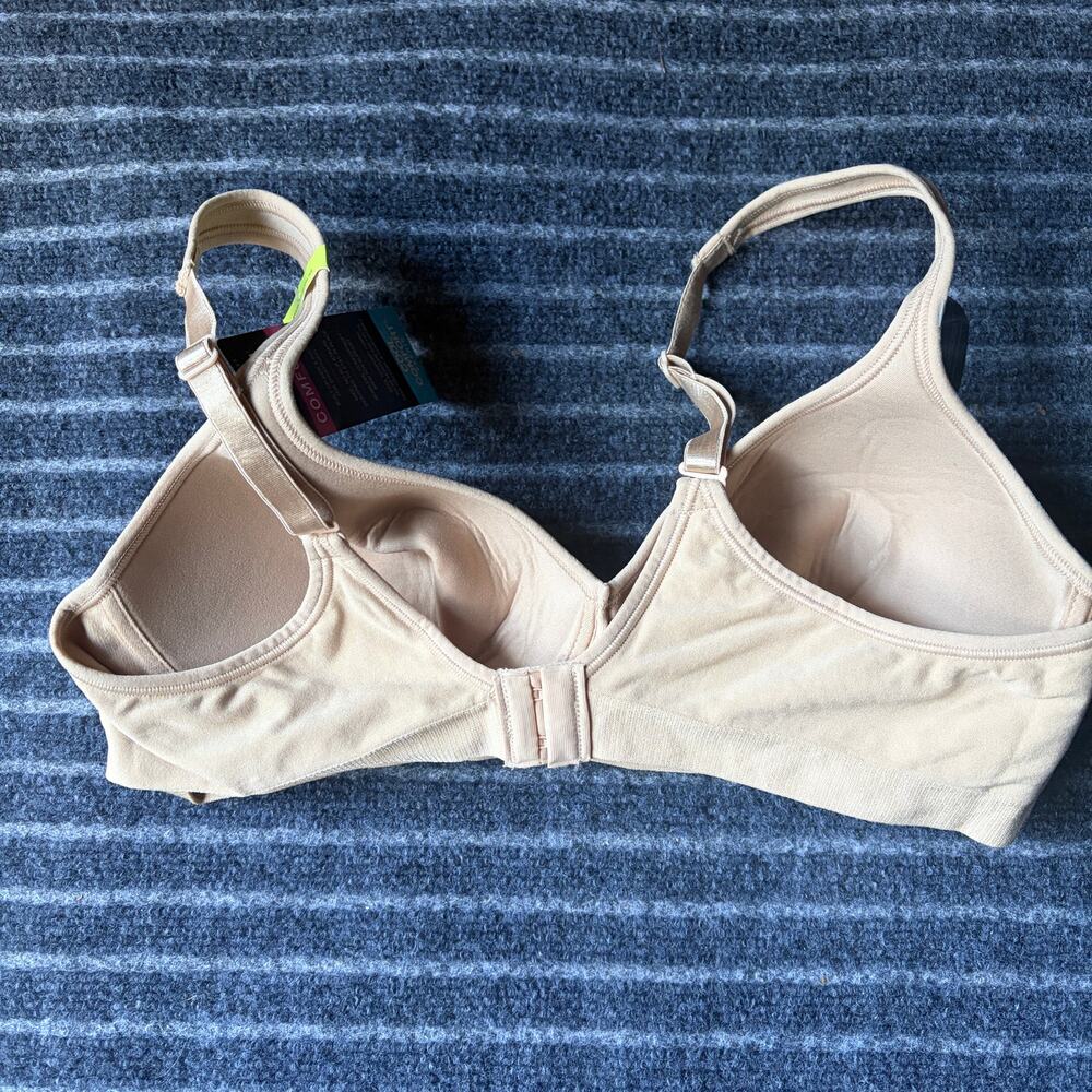Bali Comfort Revolution Wirefree Bra Size 38 B - Picture 3 of 5